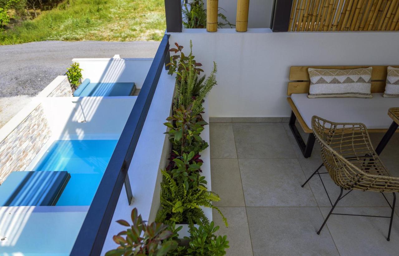 Alea Suites -Adults Only And Kids 14 Plus Asprovalta Exteriör bild